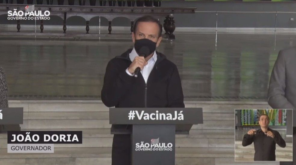 Governo de SP adia pela 3ª vez ampliação do horário de funcionamento do comércio