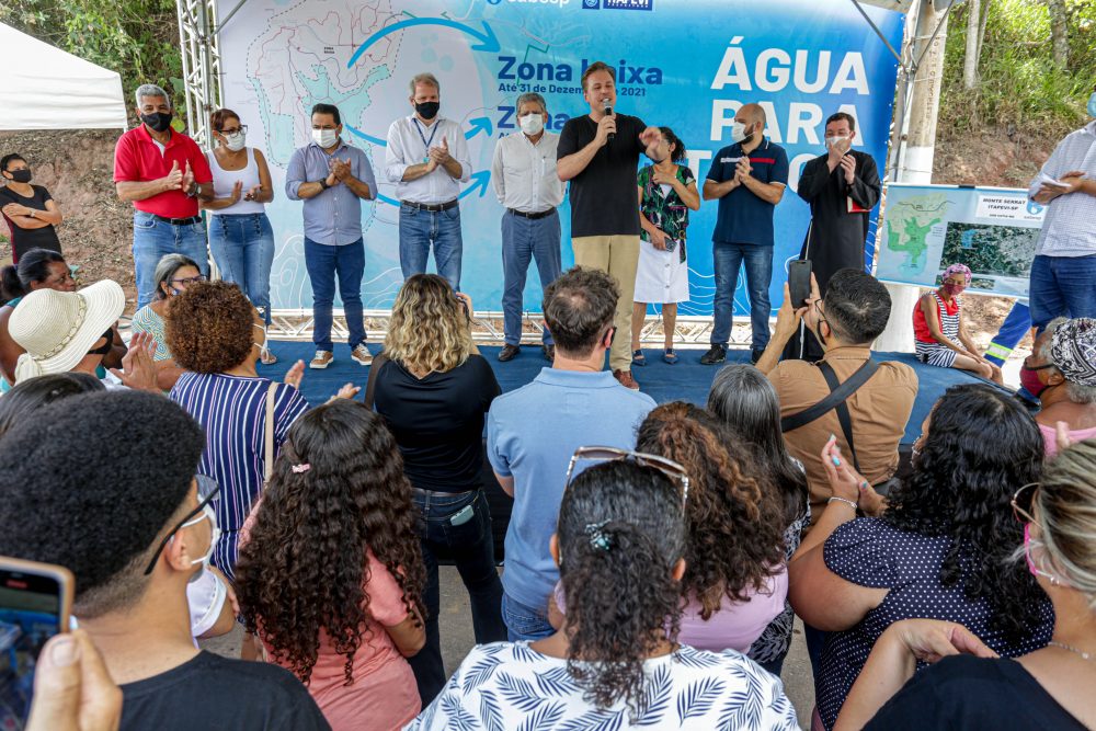 Monte Serrat ganha serviço de água tratada e potável em 32 vias do bairro e cerca de 2,5 mil pessoas são diretamente beneficiadas