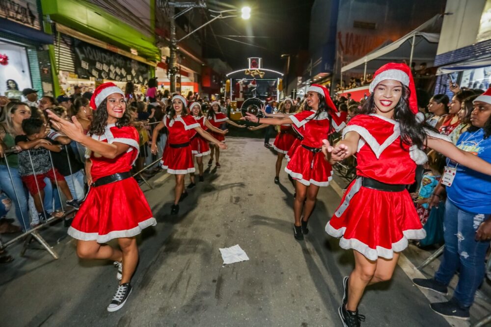 Parada de Natal acontece neste sábado (10) em Itapevi