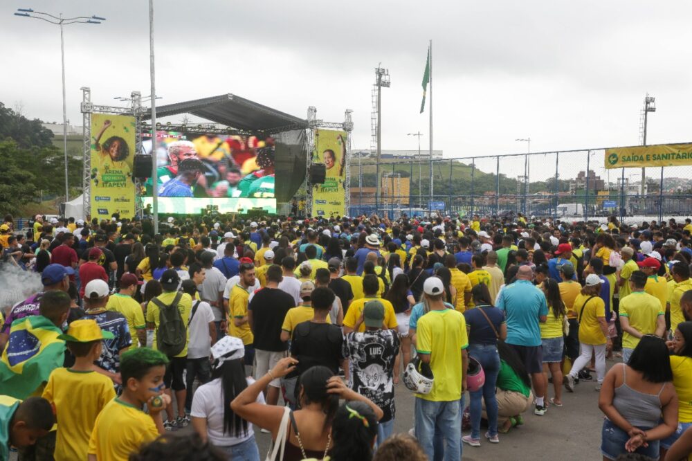 Arena do Hexa Itapevi recebeu 3,5 mil torcedores nesta sexta-feira (2)