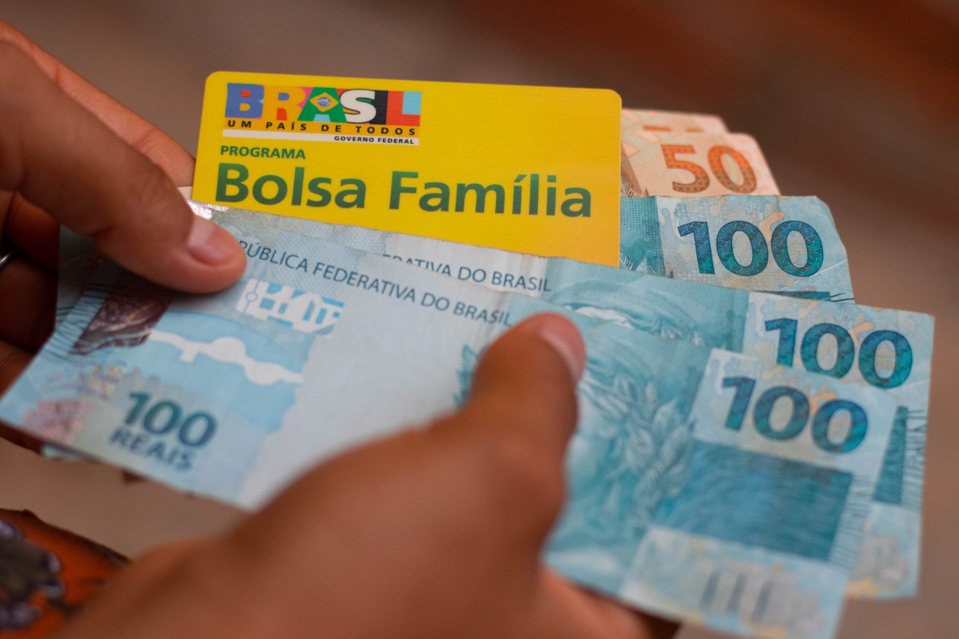 Bolsa Família: 1,5 milhão de beneficiários serão excluídos em Março