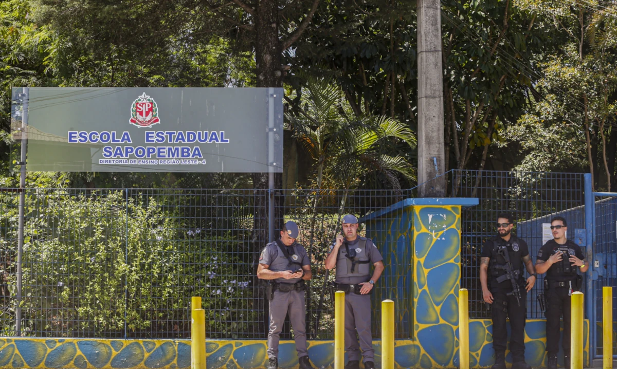 Cerca de 770 seguranças privados começam a atuar em escolas de São Paulo