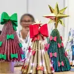 Escola Livre de Artes de Itapevi Transforma Sustentabilidade em Arte Natalina